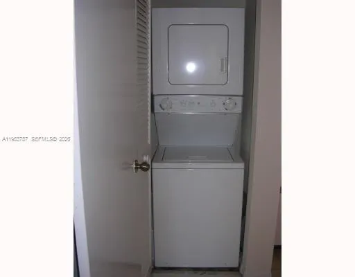 $165,000 | 4055 West McNab Road, Unit H303, Pompano Beach, FL 33069