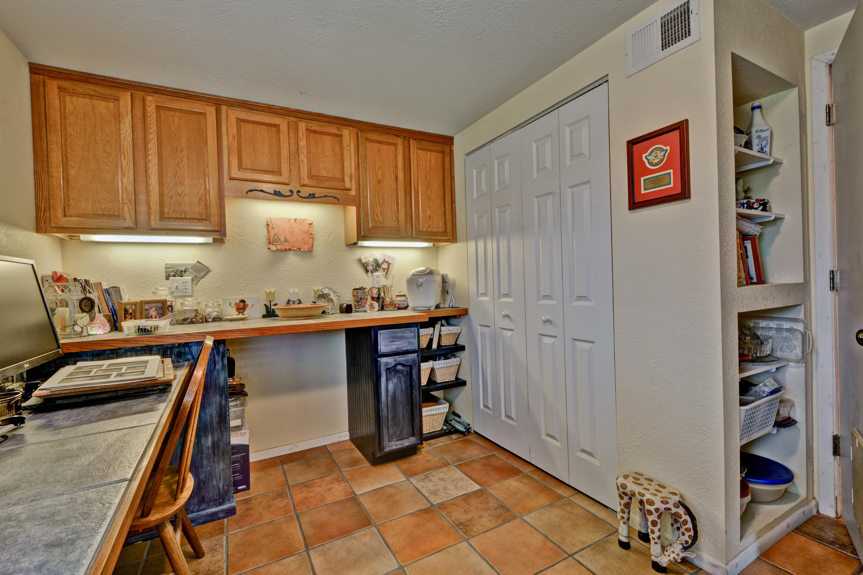 3209 West Cactus Road Phoenix, AZ 85029 - Photo 19 of 35 Cactus (21)