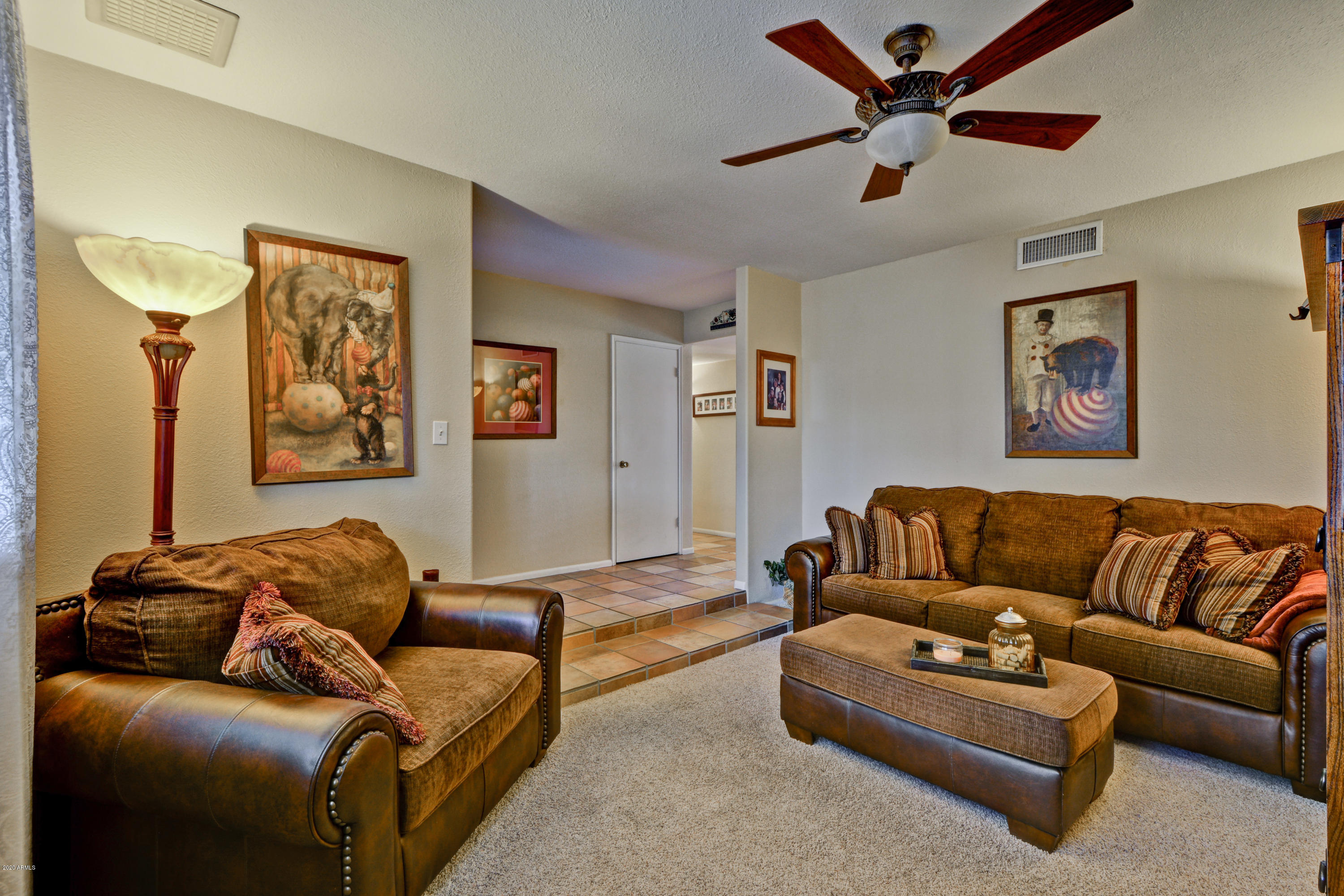 3209 West Cactus Road Phoenix, AZ 85029 - Photo 6 of 35 a living room with furniture and a couch