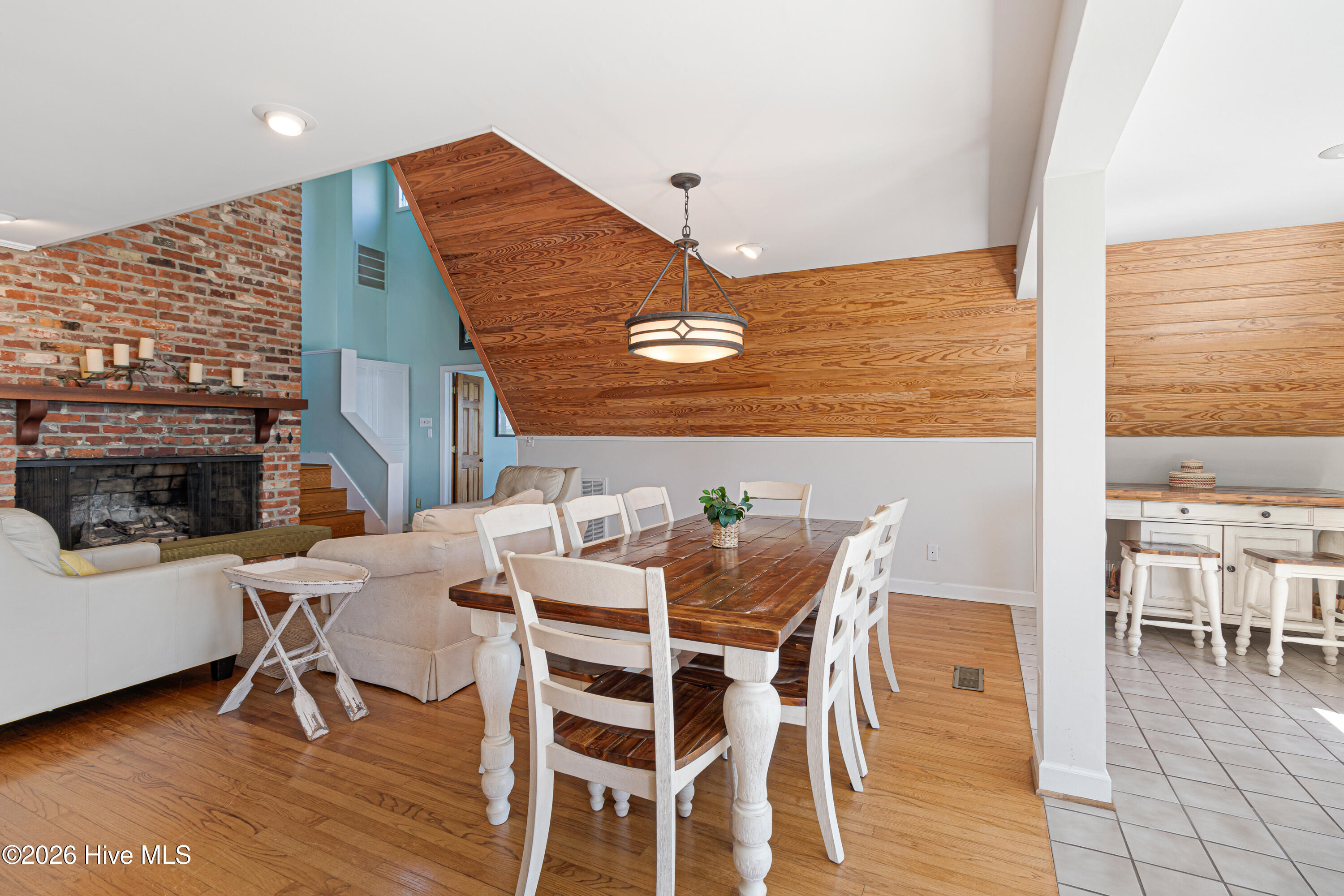 4100 North Rivershore Drive New Bern, NC 28560 - Photo 7 of 87 Dining Area