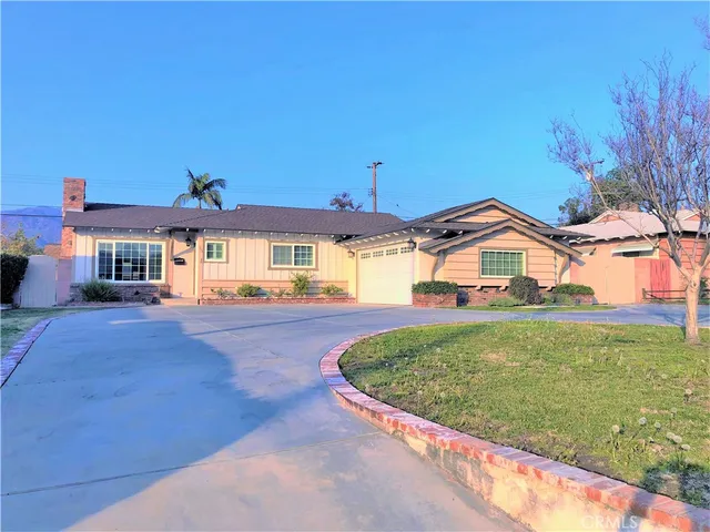 $848,000 | 943 East Foothill Boulevard, Glendora, CA 91741