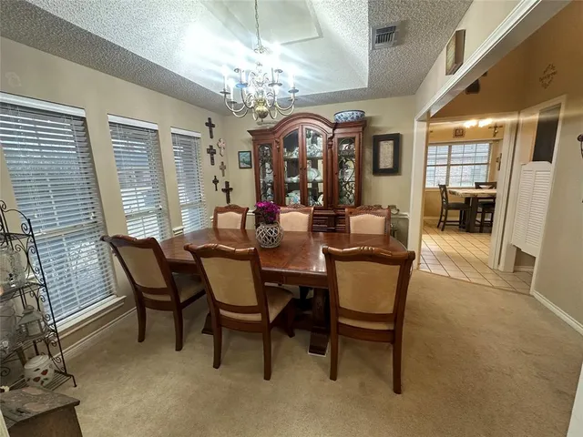 $379,900 | 1925 North Collegiate Drive, Paris, TX 75462