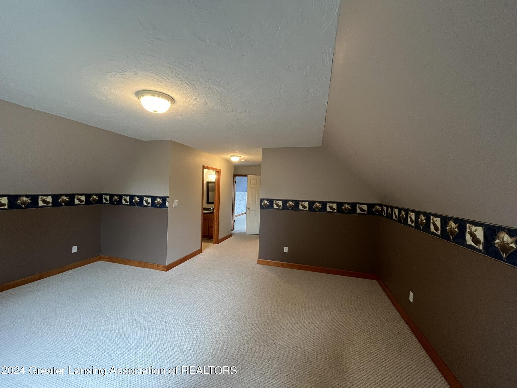 1903 Baseline Road Leslie, MI 49251 - Photo 22 of 34 IMG_9684