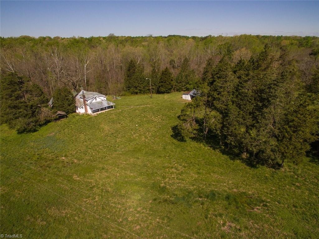 561 Strader Road Ruffin, NC 27326 - Photo 4 of 31 Gallery Image 4