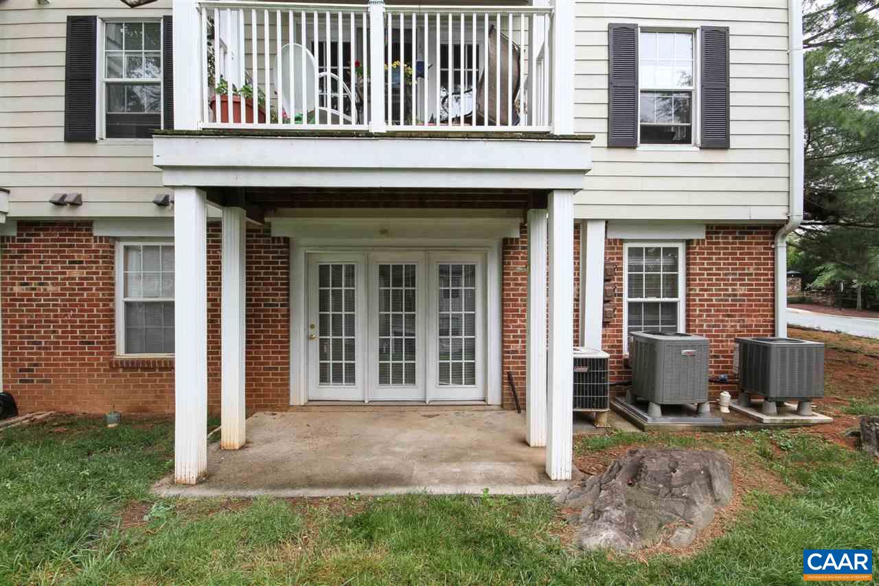 1254 Villa Lane, Unit A Charlottesville, VA 22903 - Photo 10 of 10 front view of a house with a yard