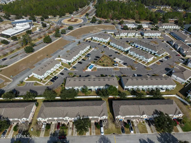 $1,700 | 513 Spanish Oaks Way, Orange Park, FL 32065