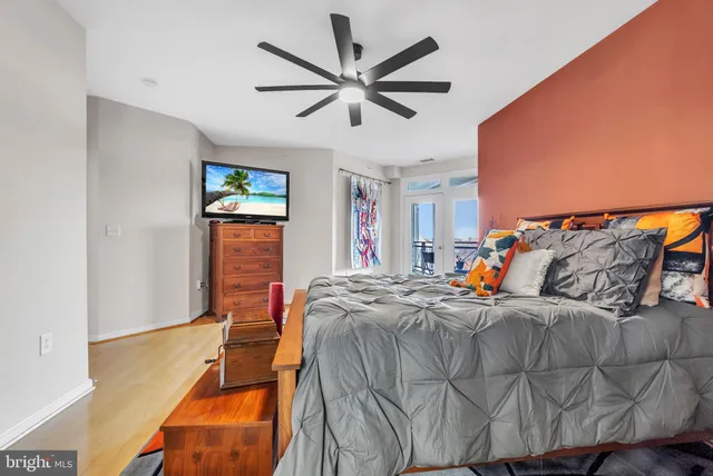 $429,900 | 1641 Ladue Court, Unit 402, Woodbridge, VA 22191