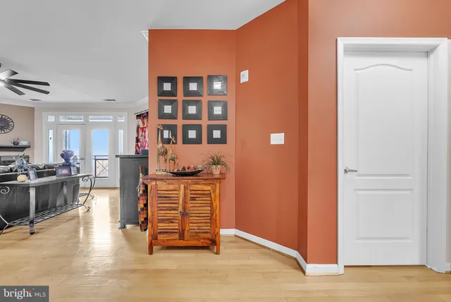 $429,900 | 1641 Ladue Court, Unit 402, Woodbridge, VA 22191