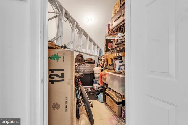 $429,900 | 1641 Ladue Court, Unit 402, Woodbridge, VA 22191