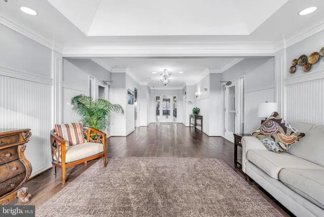 $429,900 | 1641 Ladue Court, Unit 402, Woodbridge, VA 22191