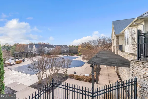 $424,900 | 1641 Ladue Court, Unit 402, Woodbridge, VA 22191