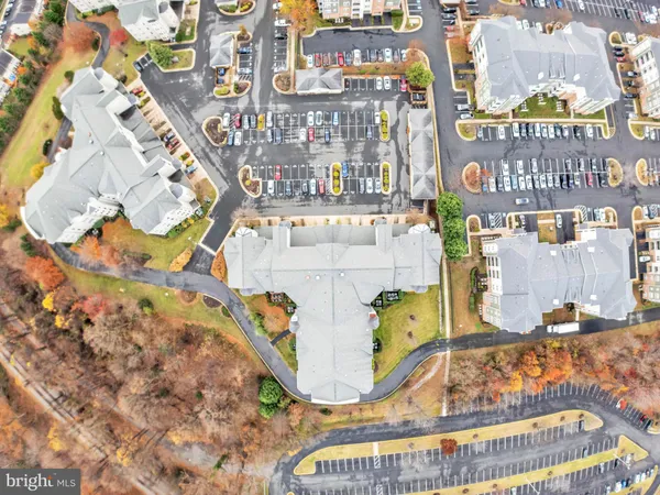 $424,900 | 1641 Ladue Court, Unit 402, Woodbridge, VA 22191