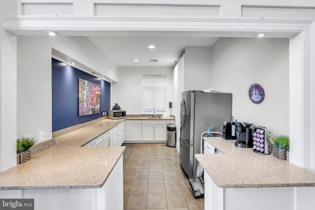 $429,900 | 1641 Ladue Court, Unit 402, Woodbridge, VA 22191