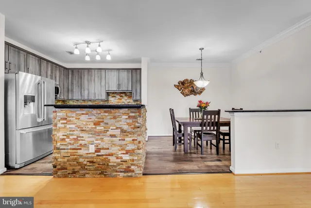 $429,900 | 1641 Ladue Court, Unit 402, Woodbridge, VA 22191