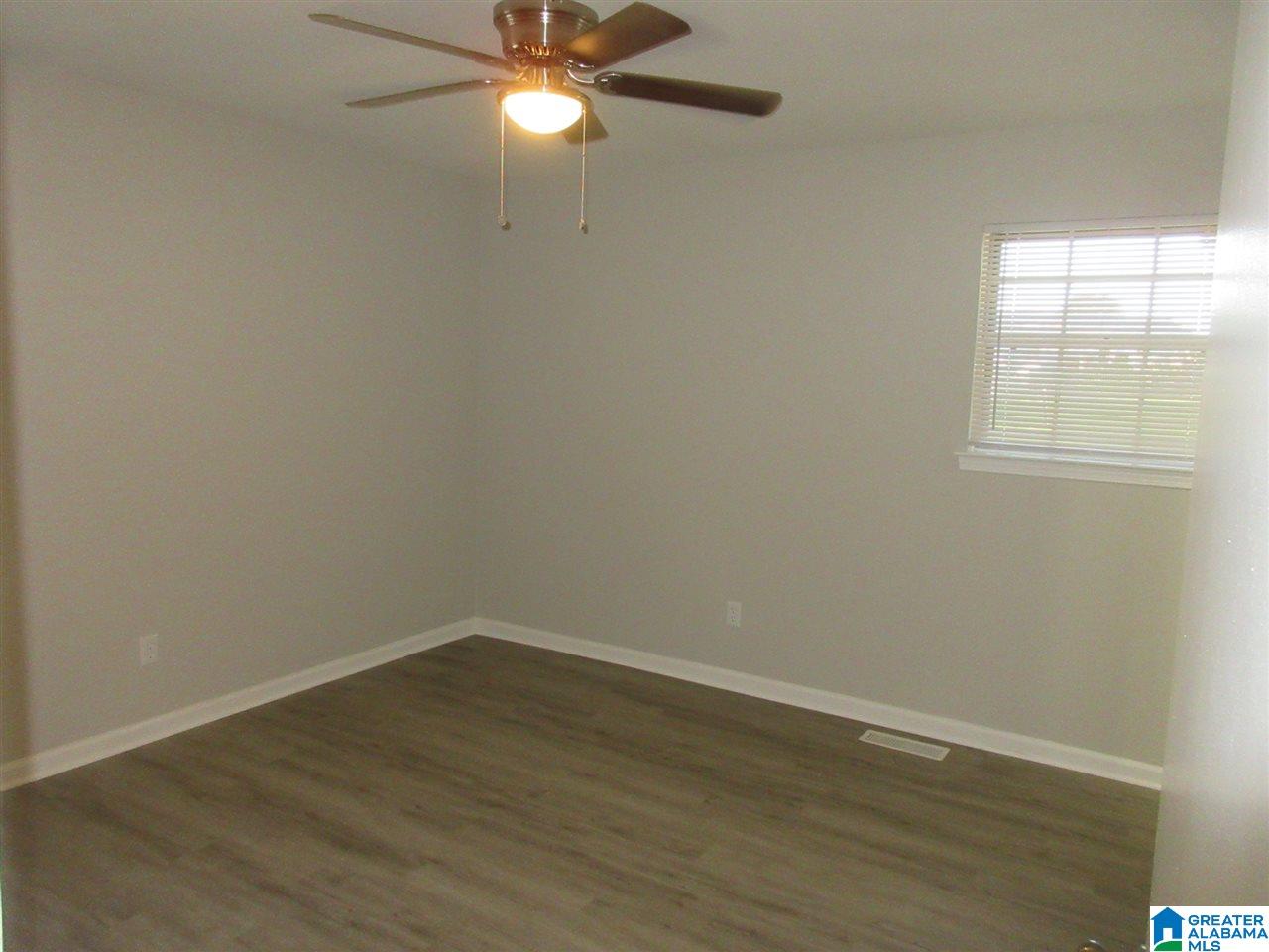 908 Graham Lane Mount Olive, AL 35117 - Photo 7 of 20