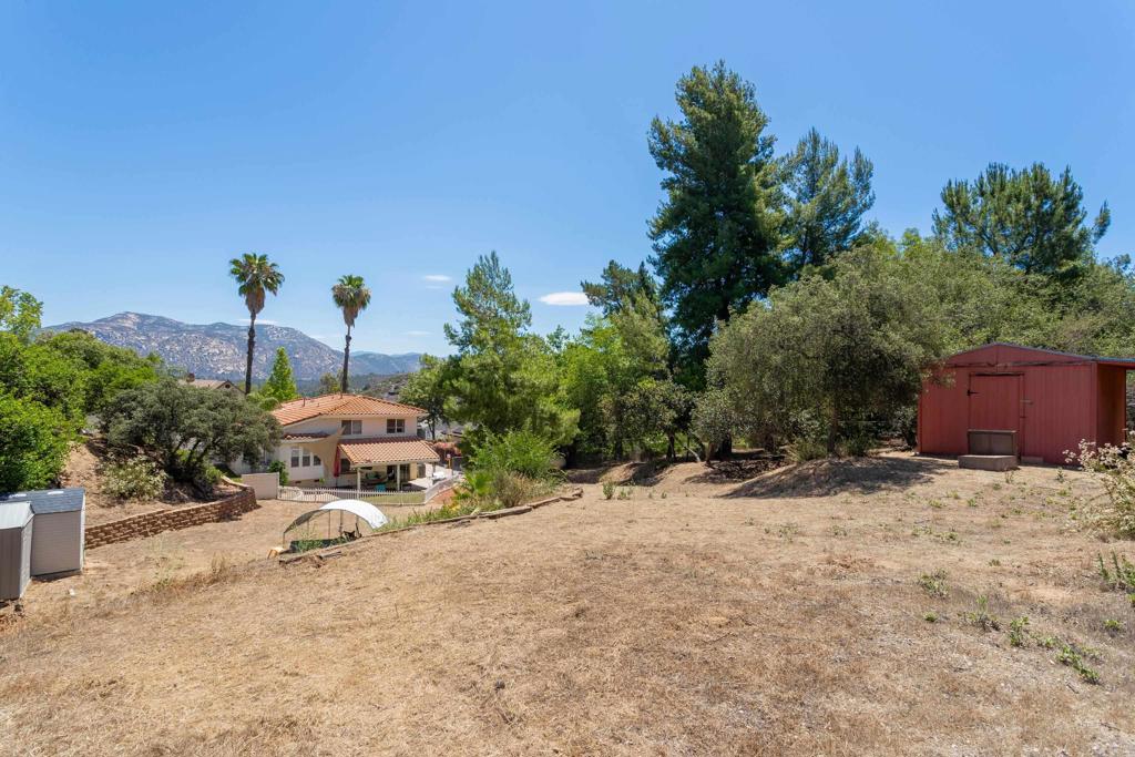 23945 Nectar Way Ramona, CA 92065 - Photo 29 of 47