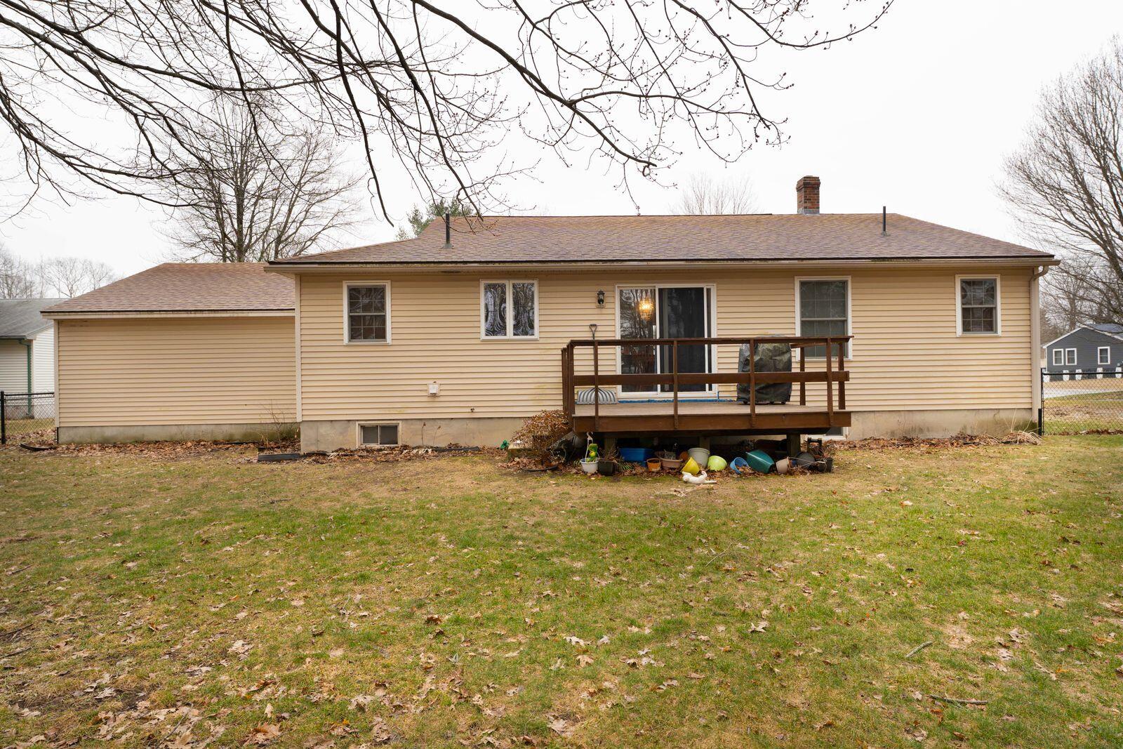 21 Kyle Street Brunswick, ME 04011 - Photo 24 of 28 21 kyle straight back side