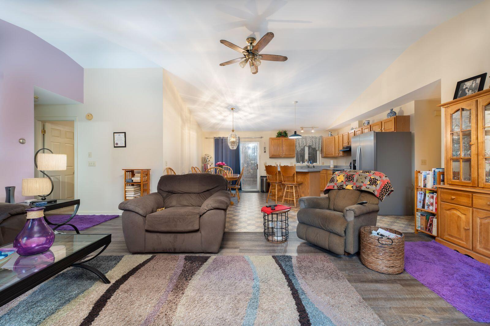 21 Kyle Street Brunswick, ME 04011 - Photo 6 of 28 21 kyle lvng rm 3