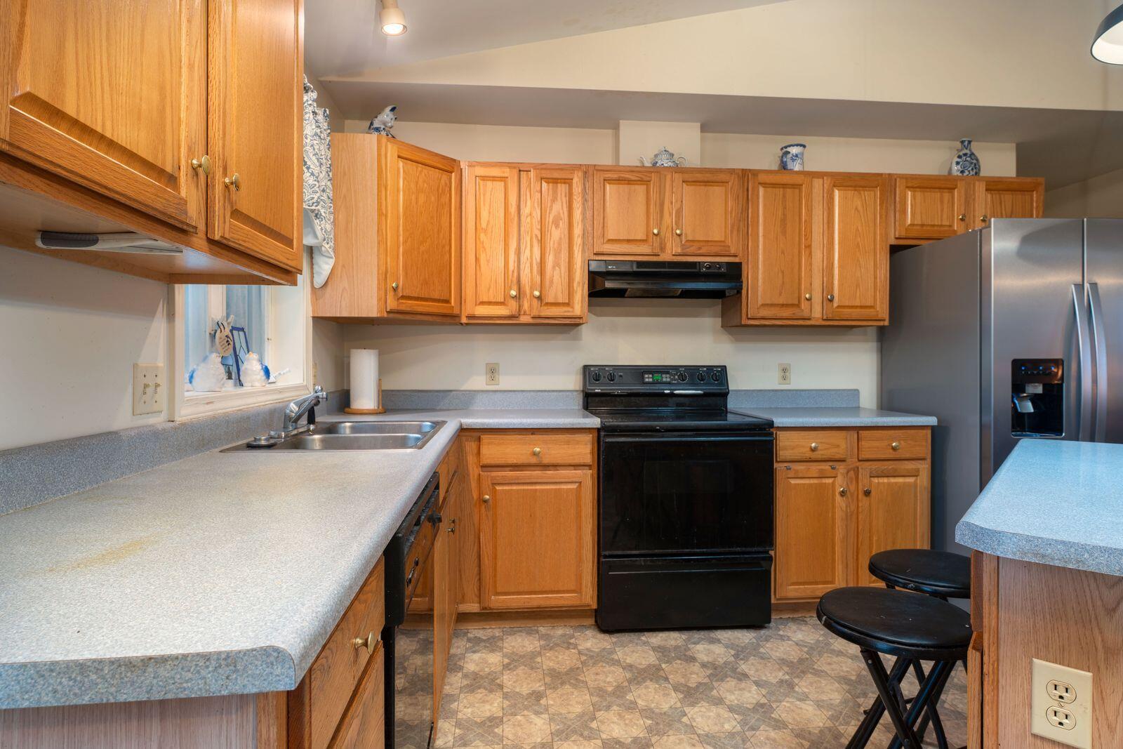 21 Kyle Street Brunswick, ME 04011 - Photo 8 of 28 21 kyle kit 2