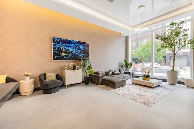 $3,980 | 37-34 33rd Street, Unit 2I | Long Island City