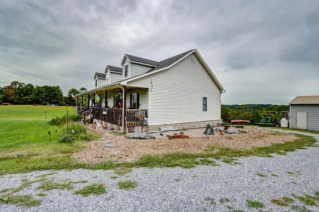 $445,000 | 2315 Roark Mill Road, Hurt, VA 24563