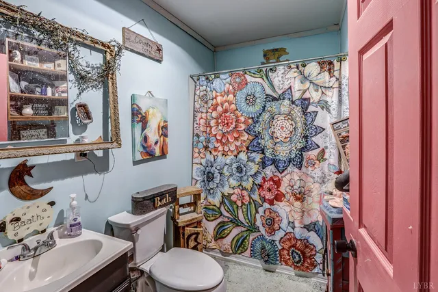 $445,000 | 2315 Roark Mill Road, Hurt, VA 24563