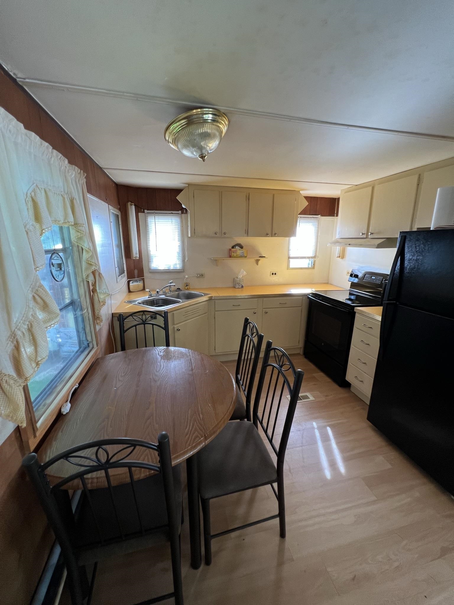 212 Rockingham Road, Unit 12 Rockingham, VT 05101 - Photo 7 of 17