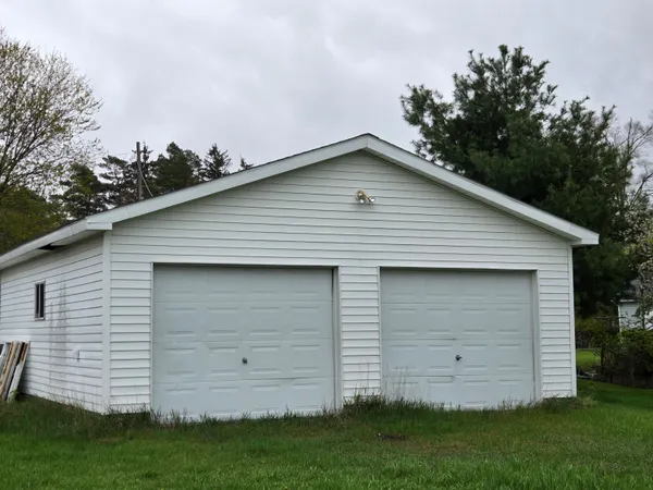 $200,000 | 120 Center Street, Six Lakes, MI 48886