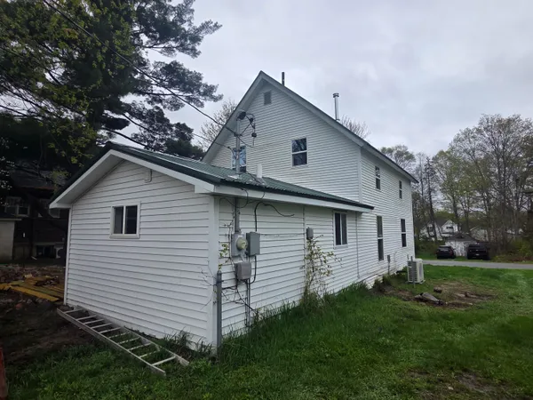 $200,000 | 120 Center Street, Six Lakes, MI 48886