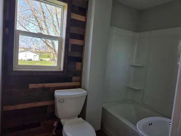 $200,000 | 120 Center Street, Six Lakes, MI 48886