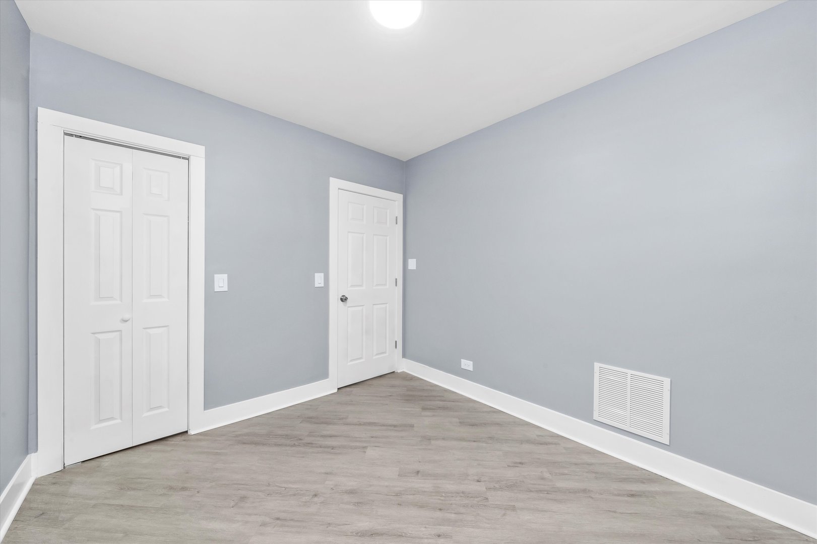 440 West 110th Place Chicago, IL 60628 - Photo 18 of 42