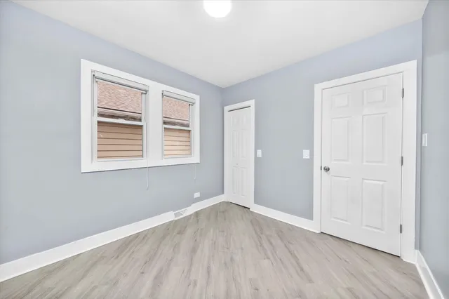 $237,000 | 440 West 110th Place, Chicago, IL 60628