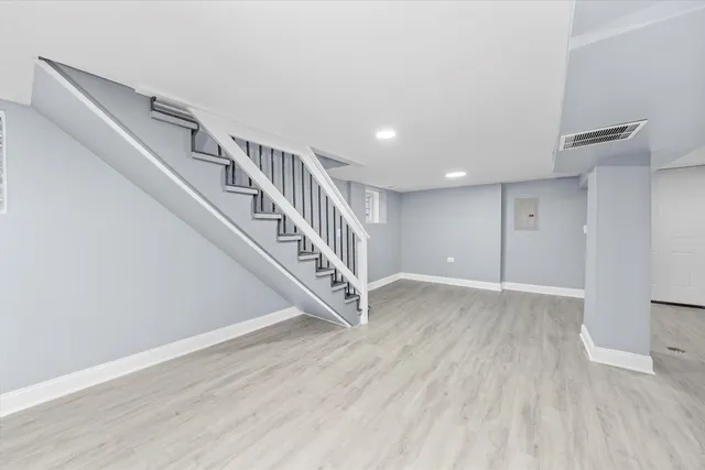 $237,000 | 440 West 110th Place, Chicago, IL 60628