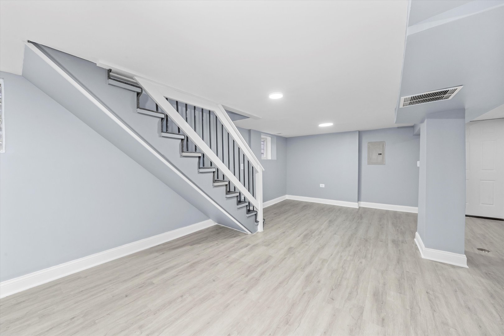 440 West 110th Place Chicago, IL 60628 - Photo 27 of 42