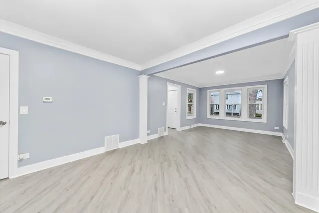 $237,000 | 440 West 110th Place, Chicago, IL 60628