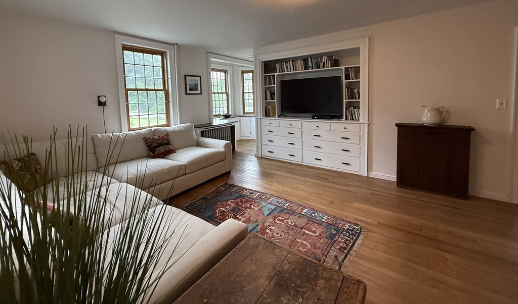 82 Petersham Road Hardwick, MA 01037 - Photo 21 of 40