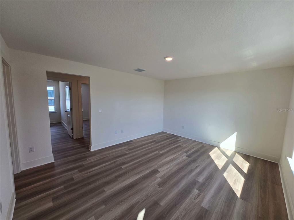 3827 Daybreak Run Loop Spring Hill, FL 34609 - Photo 10 of 14 Gallery Image 10