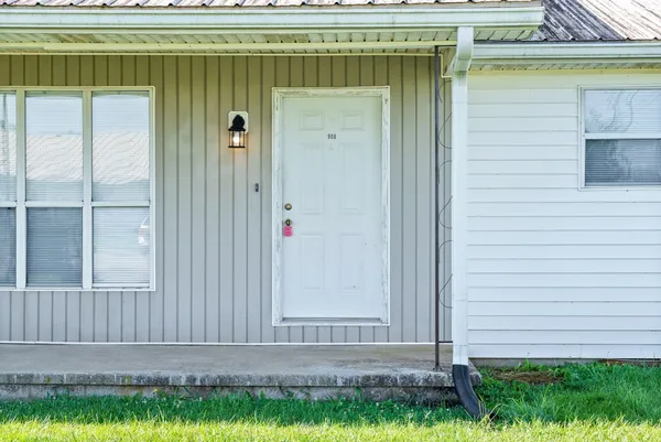 $750 | 306 Thompsonville Lane, Unit 907, Oak Grove, KY 42262