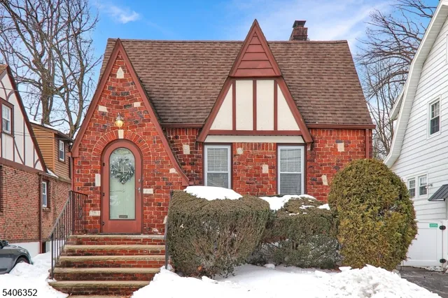 $659,000 | 113 Columbia Avenue, Cranford, NJ 07016