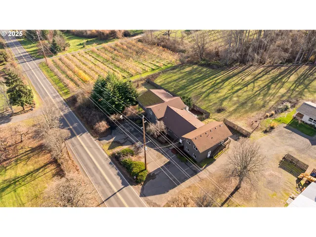 $1,399,000 | 4201 Barrett Drive, Hood River, OR 97031