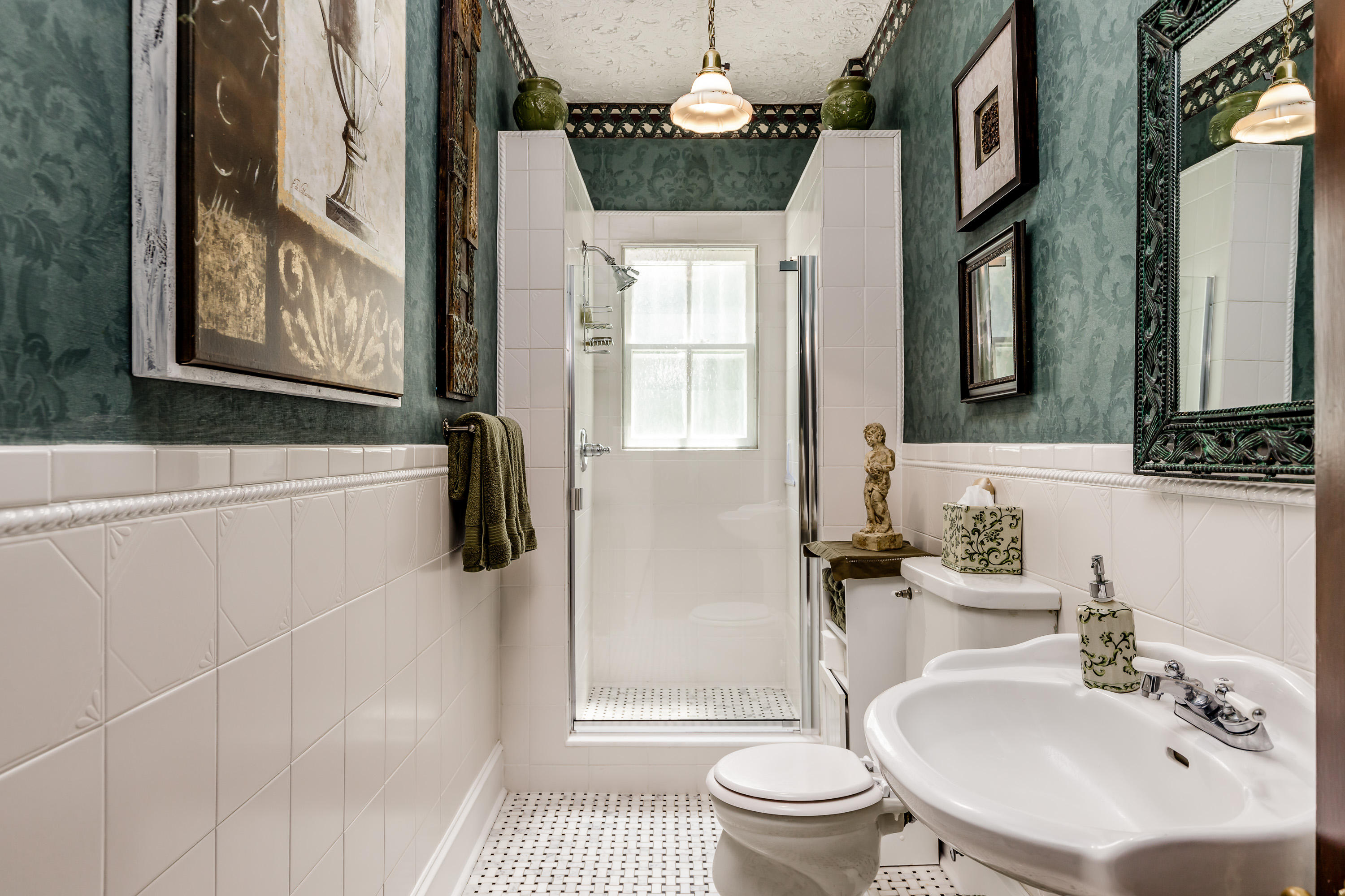70 Laurel Road Pinehurst, NC 28374 - Photo 17 of 43 Downstairs Bath