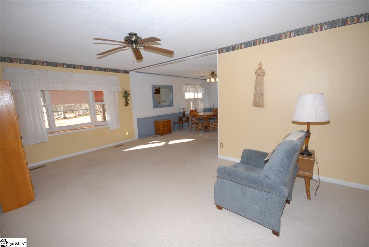 14072 South Radio Station Road Seneca, SC 29678 - Photo 3 of 26 Gallery Image 3