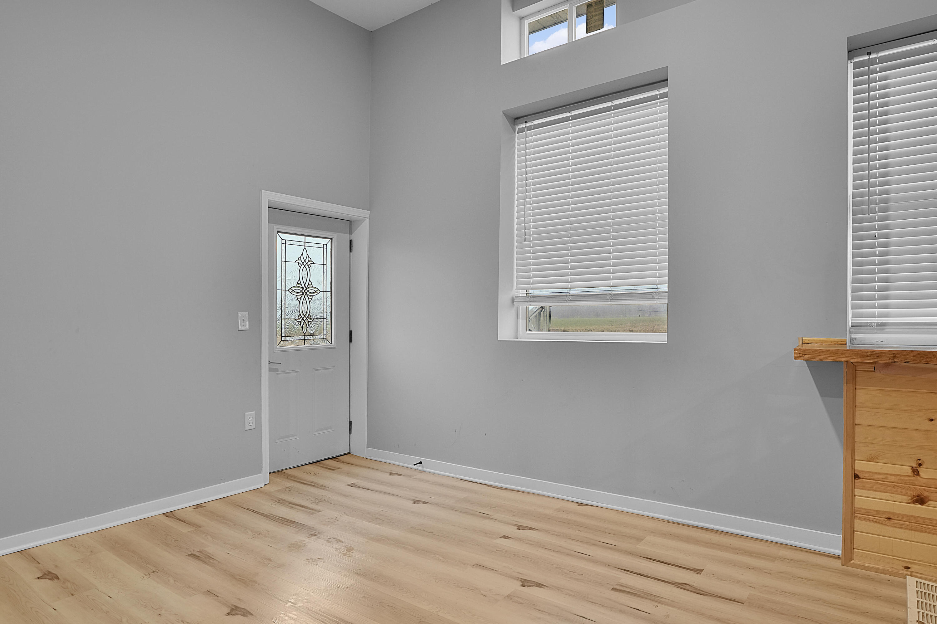 7564 13 Mile Road Northeast Rockford, MI 49341 - Photo 22 of 25 DSC03280