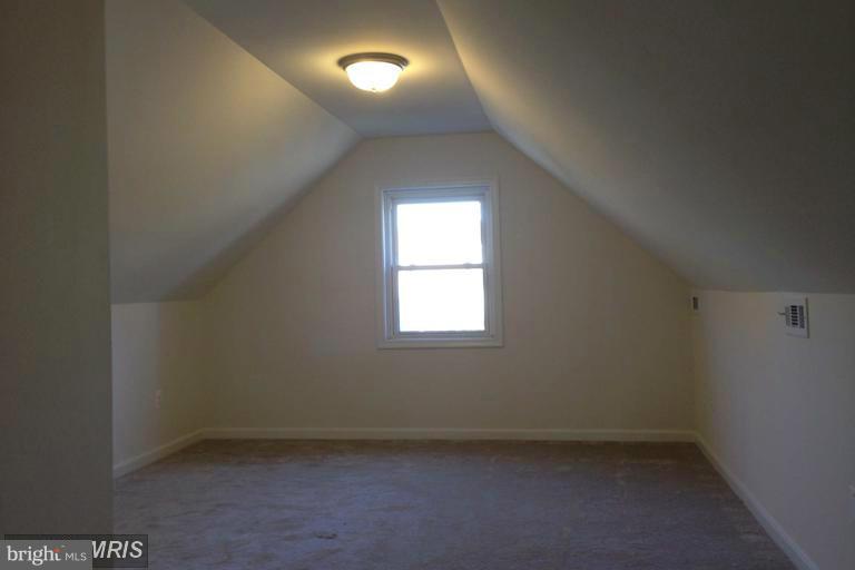 6030 Hunt Club Road Elkridge, MD 21075 - Photo 22 of 22 Bedroom