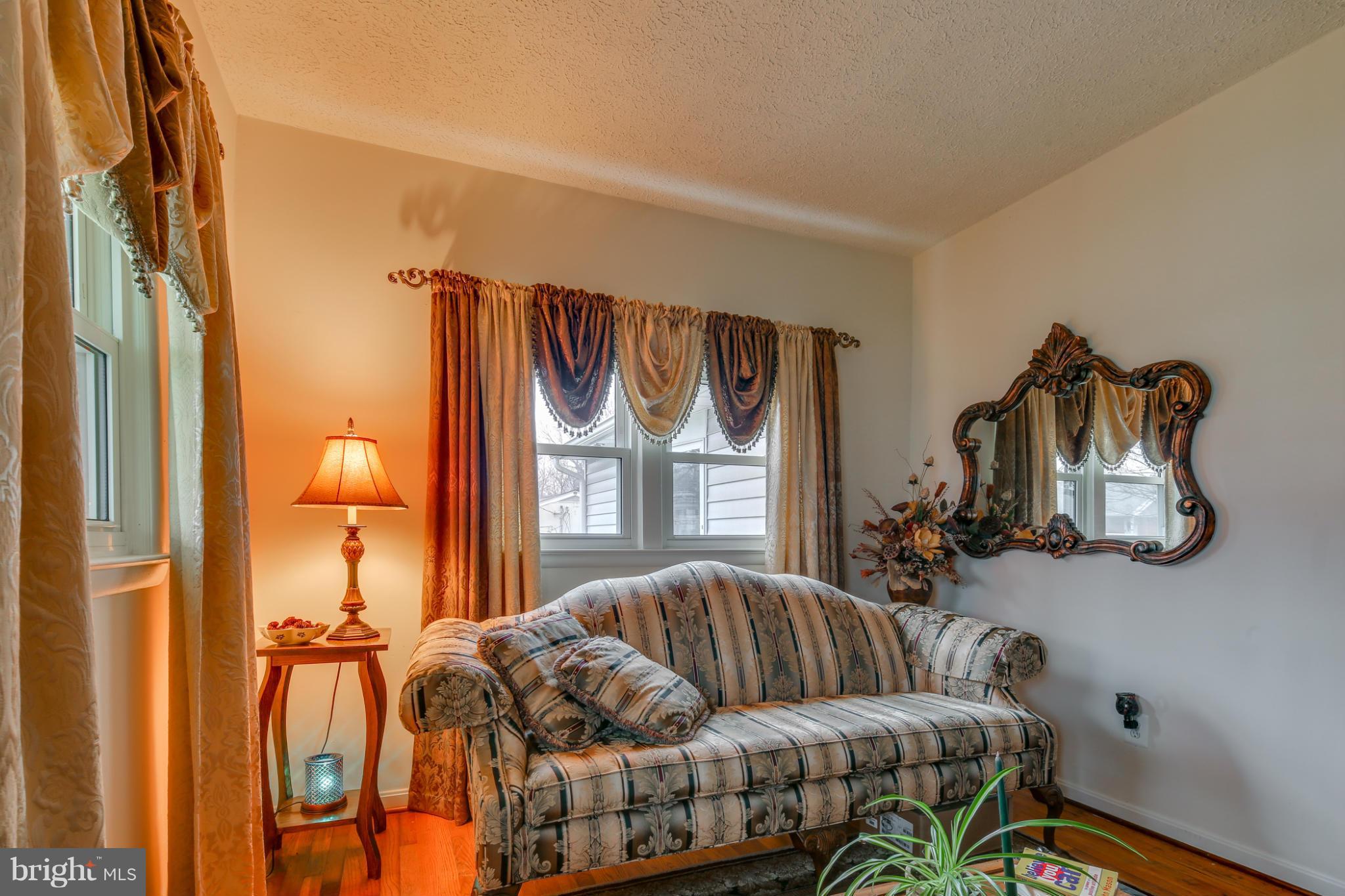 6030 Hunt Club Road Elkridge, MD 21075 - Photo 9 of 22 Interior (General)