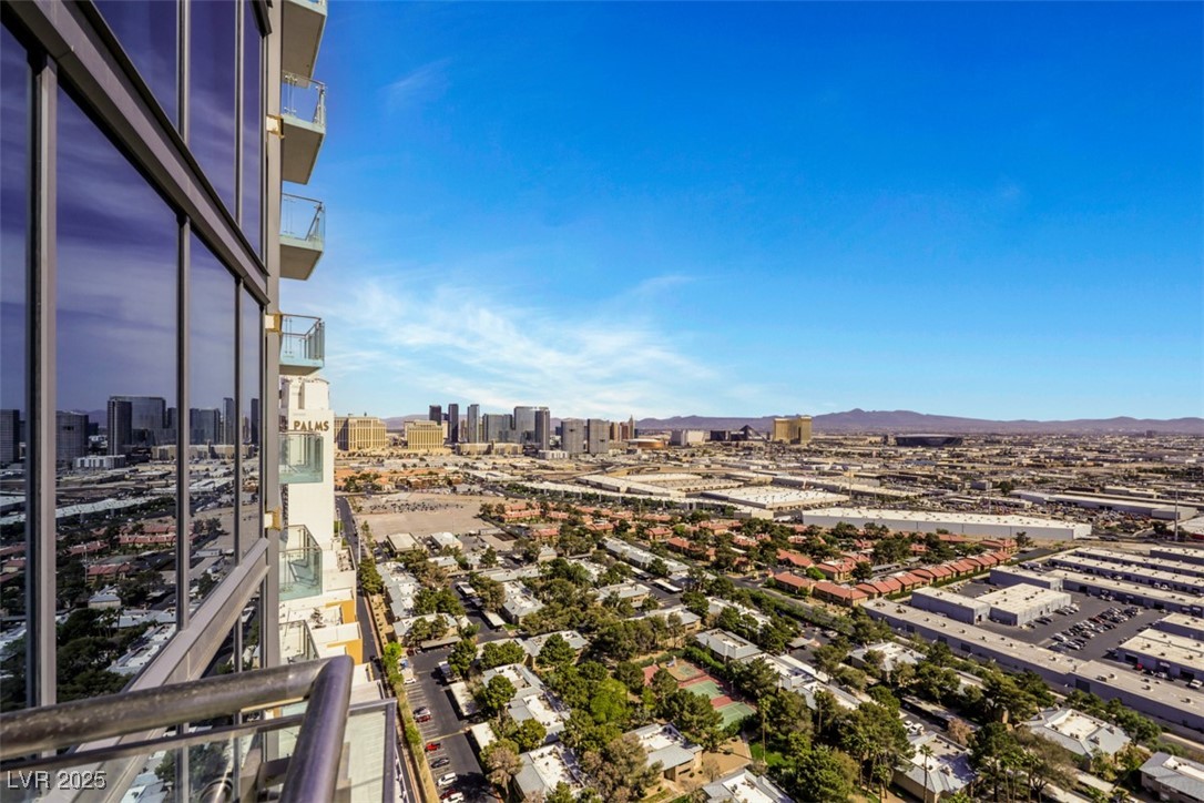 4381 West Flamingo Road, Unit 2821 Las Vegas, NV 89103 - Photo 14 of 32