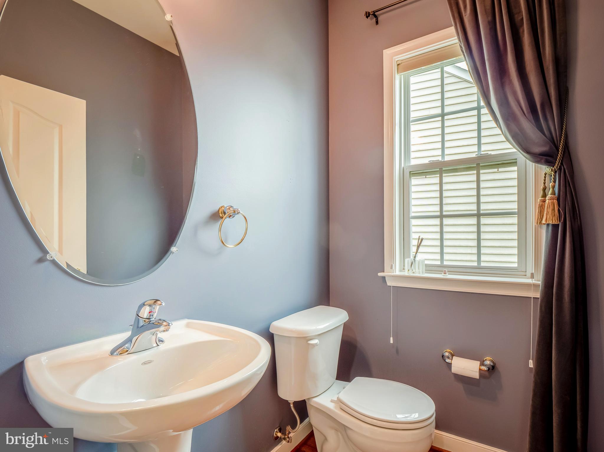13191 Triple Crown Loop Gainesville, VA 20155 - Photo 18 of 40 Main level powder room