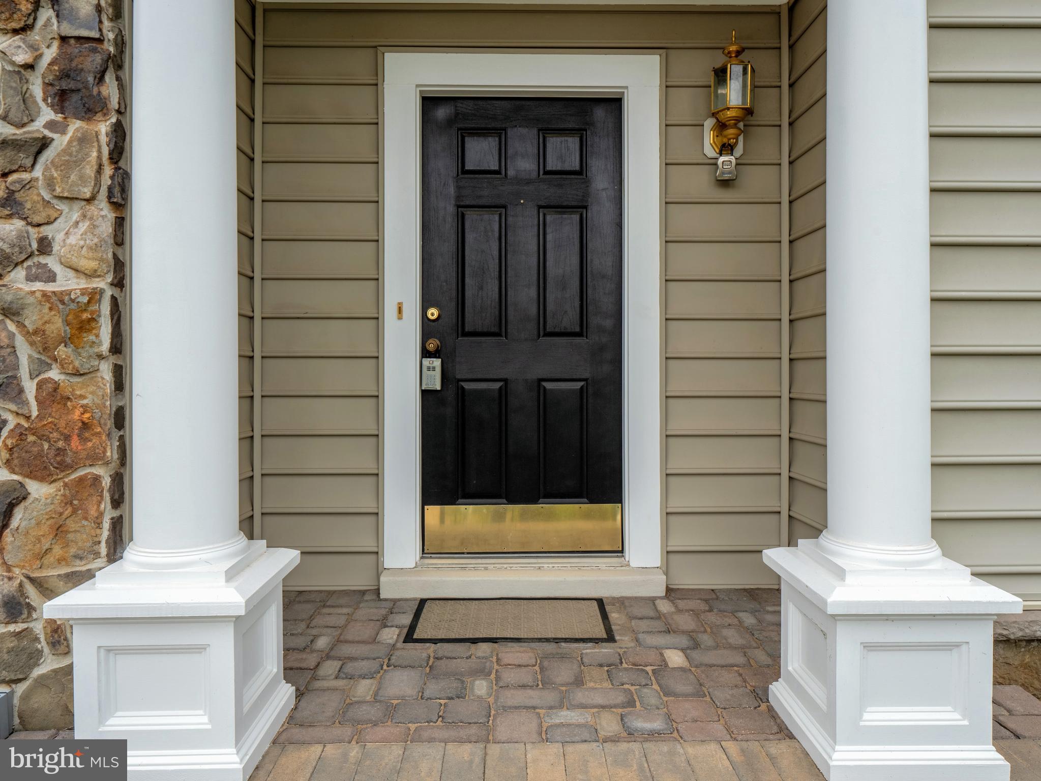 13191 Triple Crown Loop Gainesville, VA 20155 - Photo 8 of 40 Custom Stone Entrance