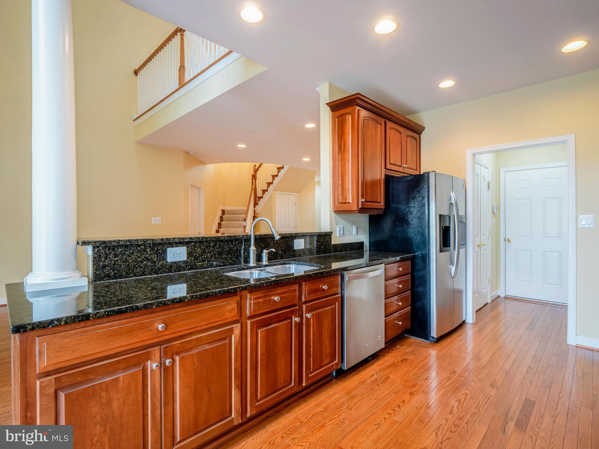 13191 Triple Crown Loop Gainesville, VA 20155 - Photo 10 of 40 Upgraded kitchen