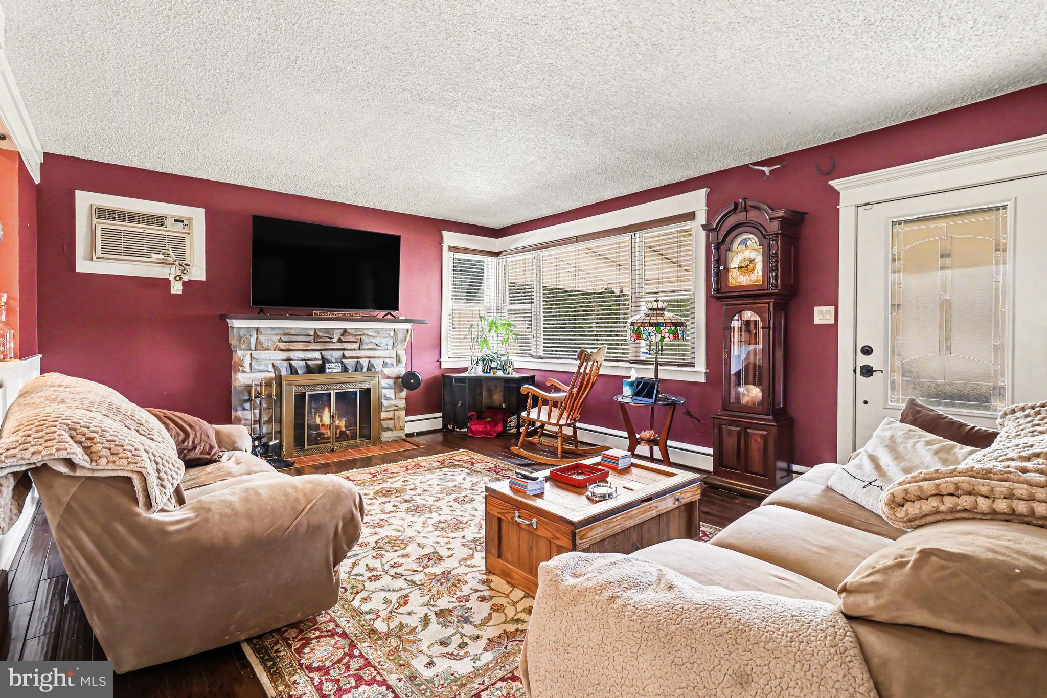 2349 Galloway Road Bensalem, PA 19020 - Photo 16 of 76